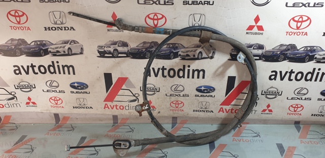 Трос ручного гальма задній, правий 4642042132 TOYOTA