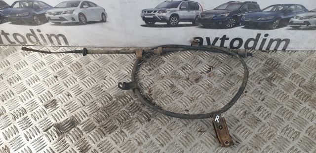 Трос стоянкового гальма задній правий 47510S10A03 HONDA