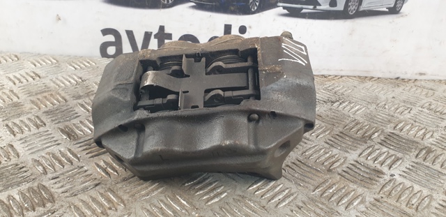 Супорт гальмівний, передній, лівий 4775035120 TOYOTA