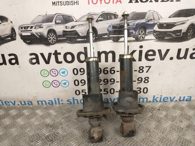 Амортизатор задній 4853005240 TOYOTA