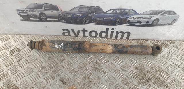 Амортизатори задні 4853169505 TOYOTA