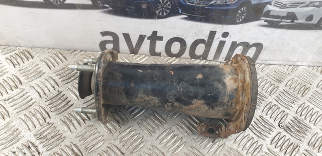 Опора стійки амортизатора заднього 4875030150 TOYOTA