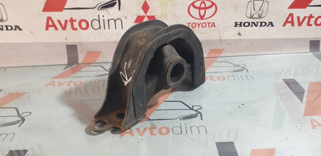 Подушка (опора) двигуна, права передня 50841SR3984 HONDA