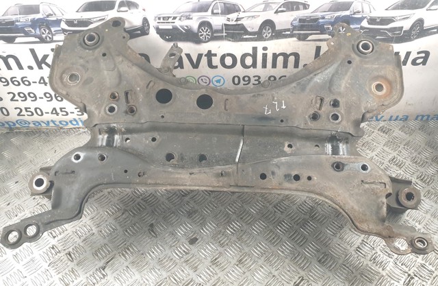 Підрамник передній 5120105100 TOYOTA