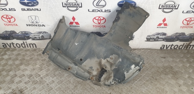 Захист двигуна, правий 5144105030 TOYOTA