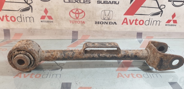 Важіль підвіски задній правий 52390S9A981 HONDA