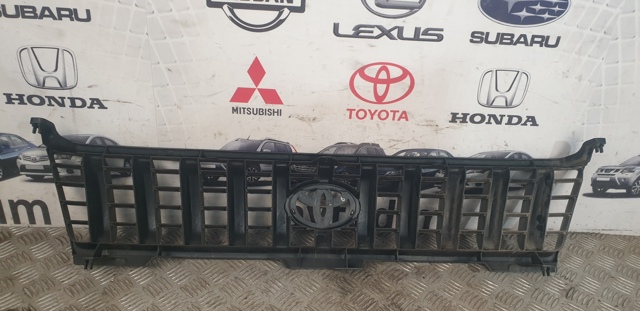 Захисна решітка радіатора 5311160300 TOYOTA