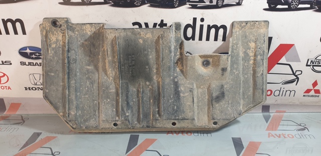 Захист днища, лівий 5379A037 MITSUBISHI