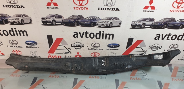 Накладка переднього правого крила 5382742050 TOYOTA