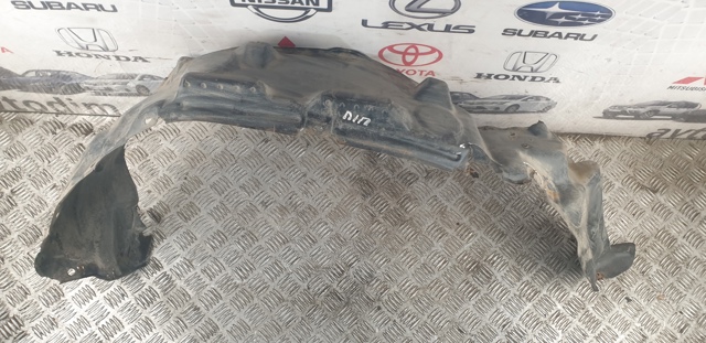 Підкрилки передні праві 5387560011 TOYOTA