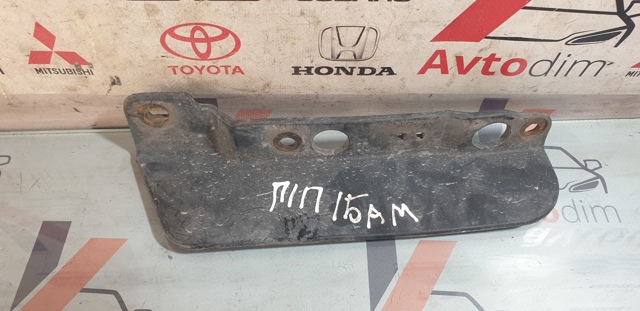 Бризговик переднього бампера, правий 5389542040 TOYOTA