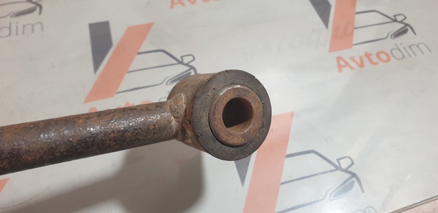 Розтяжка задньої підвіски 551218H510 NISSAN
