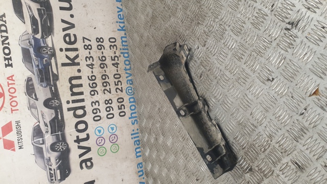 Напрямна заднього бампера, ліва 57731AG150 SUBARU