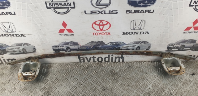 Кронштейн для радіатора 57760FC200 SUBARU