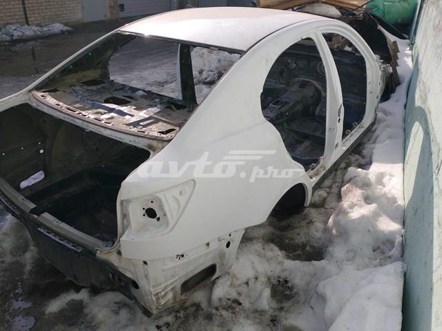 Амортизаційна стійка центральна, права 6131153030 TOYOTA