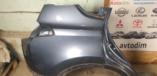 Крило праве заднє 6160142100 TOYOTA