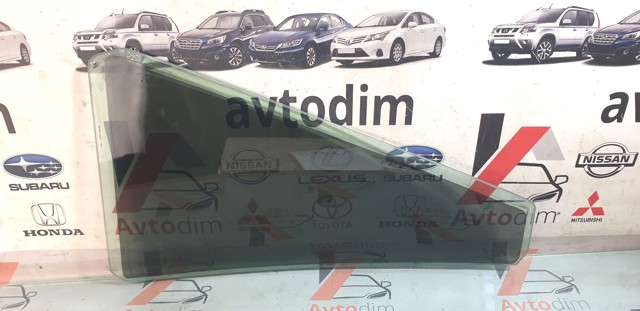 Кватирка дверей трикутник, задньої, лівої 62012AJ310 SUBARU