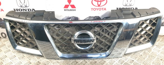 Решітка 62310EB400 NISSAN