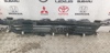 Решітка переднього бампера, центральна 6402A233 MITSUBISHI
