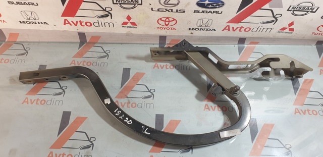 Шарнір кришки багажника 6452053010 TOYOTA