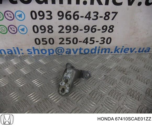 Дверний шарнір правий передній 67410SCAE01ZZ HONDA