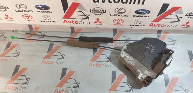 Замок передніх пасажирських дверей 6903053080 TOYOTA