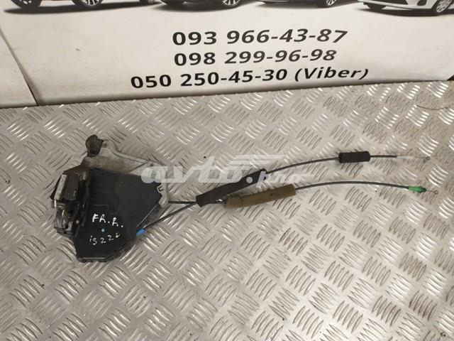 Замок двері правої передньої 6903053090 TOYOTA