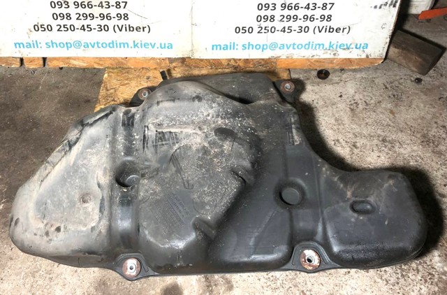 Бак паливний 7700105050 TOYOTA