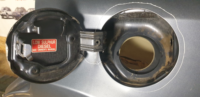 Лючок бензобака / паливного бака Toyota RAV4 IV