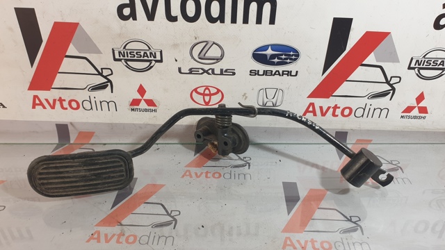 Підаль газу 7811120060 TOYOTA