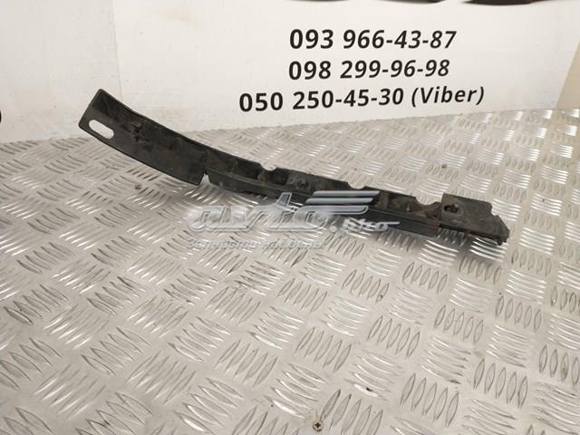 Ліве кріплення заднього бампера 7D0807393 VAG