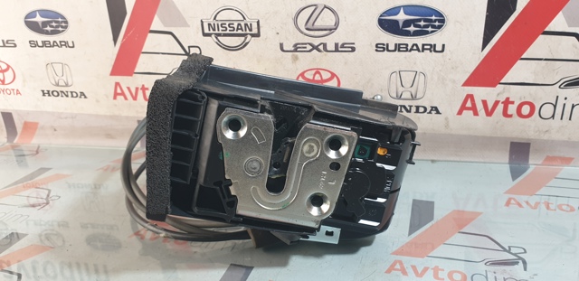 Замок дверей водія 805011KK1A NISSAN