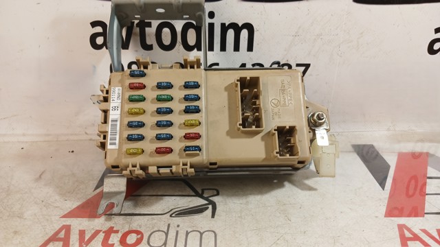 Коробка запобіжників 82201AE000 SUBARU
