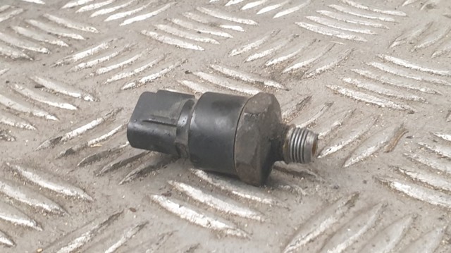 Манометри (показник тиску масла) 8353005010 TOYOTA