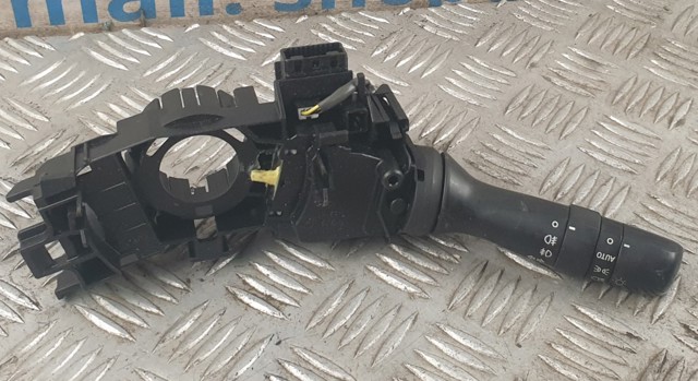 Перемикач підрульовий, лівий 8414005190 TOYOTA