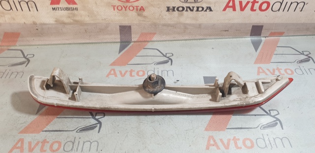 Катафот (відбивач) заднього бампера, правий 84281SC000 SUBARU
