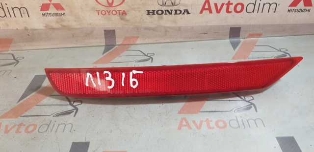 Катафот (відбивач) заднього бампера, лівий 84281SC010 SUBARU