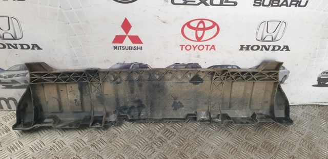 Кронштейн бампера заднього, центральний 85222EB310 NISSAN