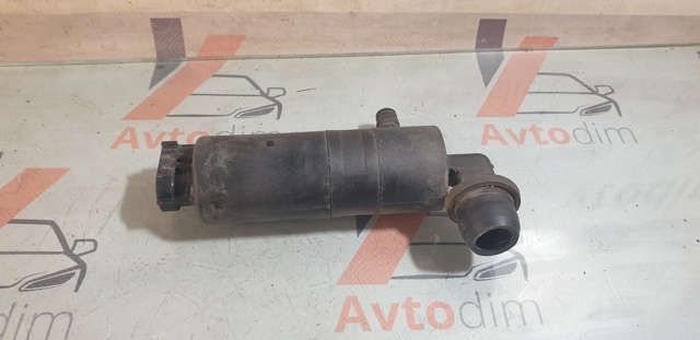 Насос-двигун омивача фар 8528002020 TOYOTA