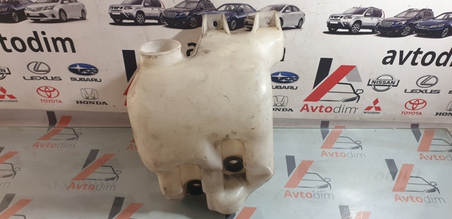 Бачок склоомивача 86610AC000 SUBARU