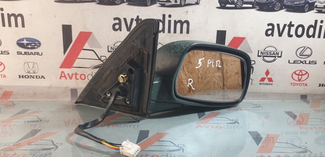 Праве бокове дзеркало 8790105032 TOYOTA
