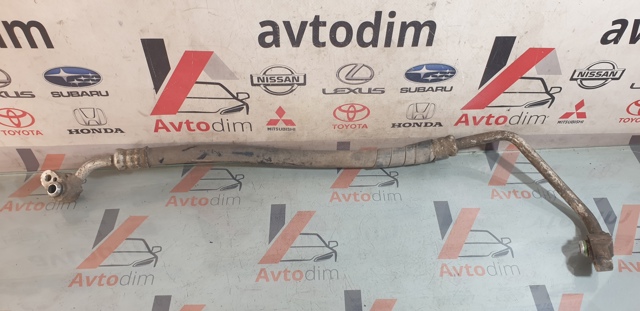 Трубка кондиціонера від компресора до радіатора 8871135460 TOYOTA