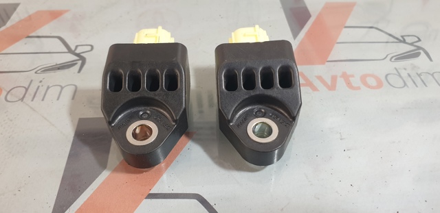 Датчик Ейрбег передній 8917319465 TOYOTA