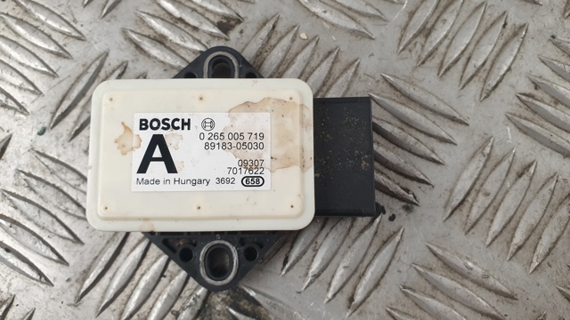 Датчик поперечного прискорення (ESP) 8918305030 TOYOTA