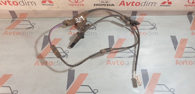 Датчик ABS задній лівий 8954648070 TOYOTA