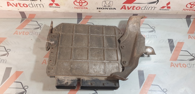 Мізки двигуна 8966153700 TOYOTA