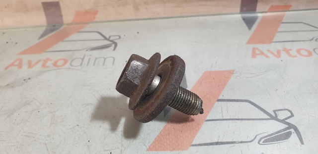 Болт коленвала 9011912127 TOYOTA