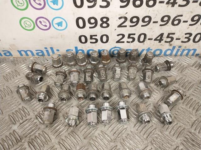 Гайка кріплення колеса 9094201021 TOYOTA