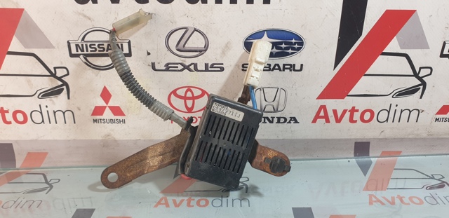Підсилювач сигналу антени 9098005370 TOYOTA