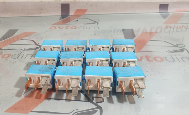 Реле стартера 9098702027 TOYOTA